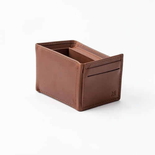 Minimalist leather wallet